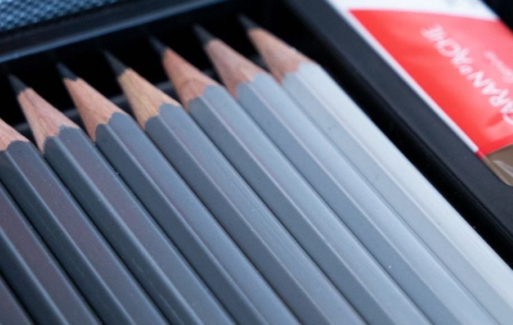 グラファイトライン