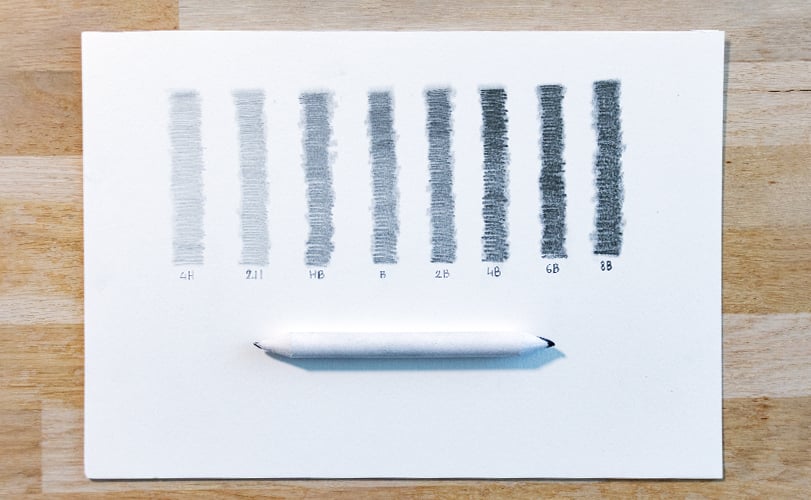 グラファイト鉛筆で描く方法