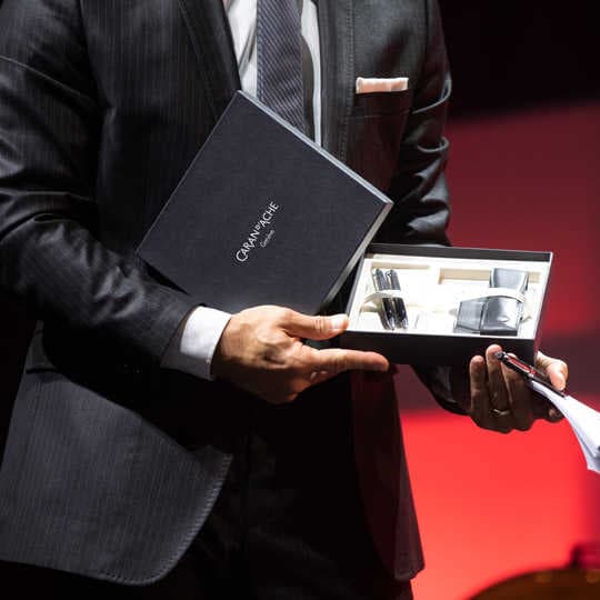 高品質なカスタマイズアイテムを