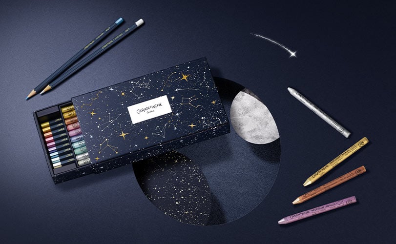 キラキラページ　ブルーミックス1枚&黒1枚 コスミック ブルー: 宇宙をテーマにした筆記具と画材 | Caran d'Ache JP