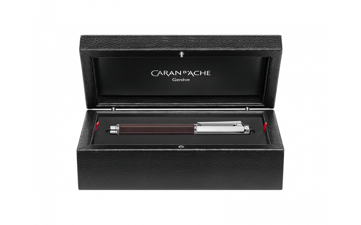 バリアス エボニーシルバー 万年筆 OB | Caran d'Ache JP