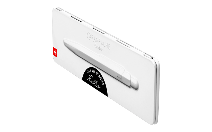 849™ ローラーボール ゲル マットブラック | Caran d'Ache JP