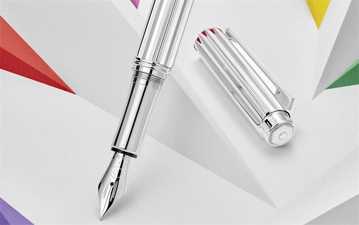 バリアス レインボー 万年筆（リミテッドエディション） バリアス レインボー 万年筆（リミテッドエディション） | Caran d'Ache JP