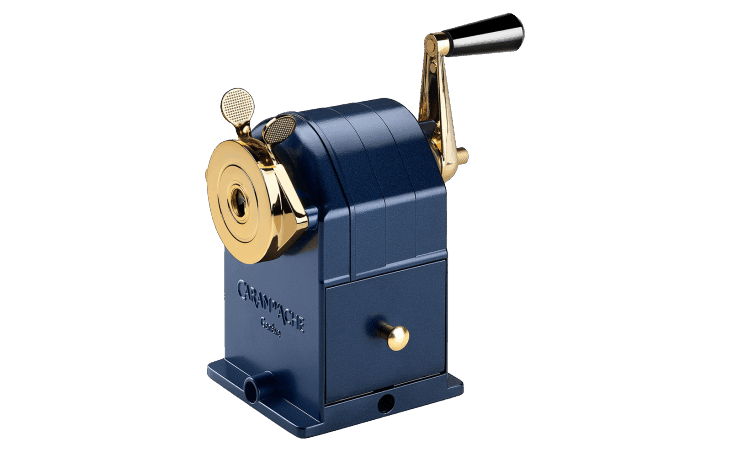 コズミックシャープ 限定】コスミックブルー メタルシャープナー | Caran d'Ache JP