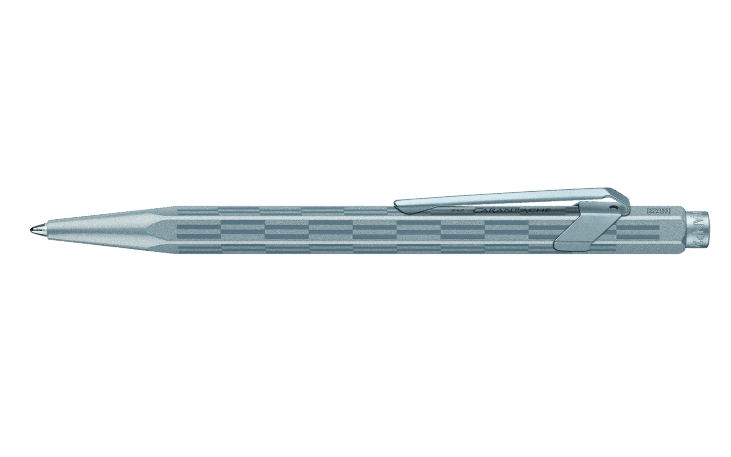 h*可様 アルテミス　フルレート BWD x MR PORTER X ZENITH HERITAGE 146 'SOLAR BLUE' – Bamford Watch